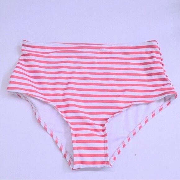 Women’s Tropical Two piece Bikini beach floral boho romantic chic red set M. - Picture 10 of 10